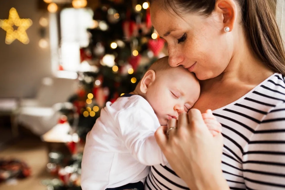 Why are the holidays so stressful — and how can parents cope? - image