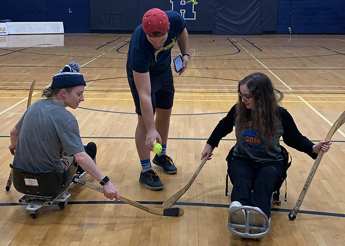 Floor hockey face-off